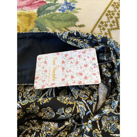 NEW Free People Bohemian long sleeve baby doll ruffle bottom Mini Dress sz 0 - Picture 15 of 16